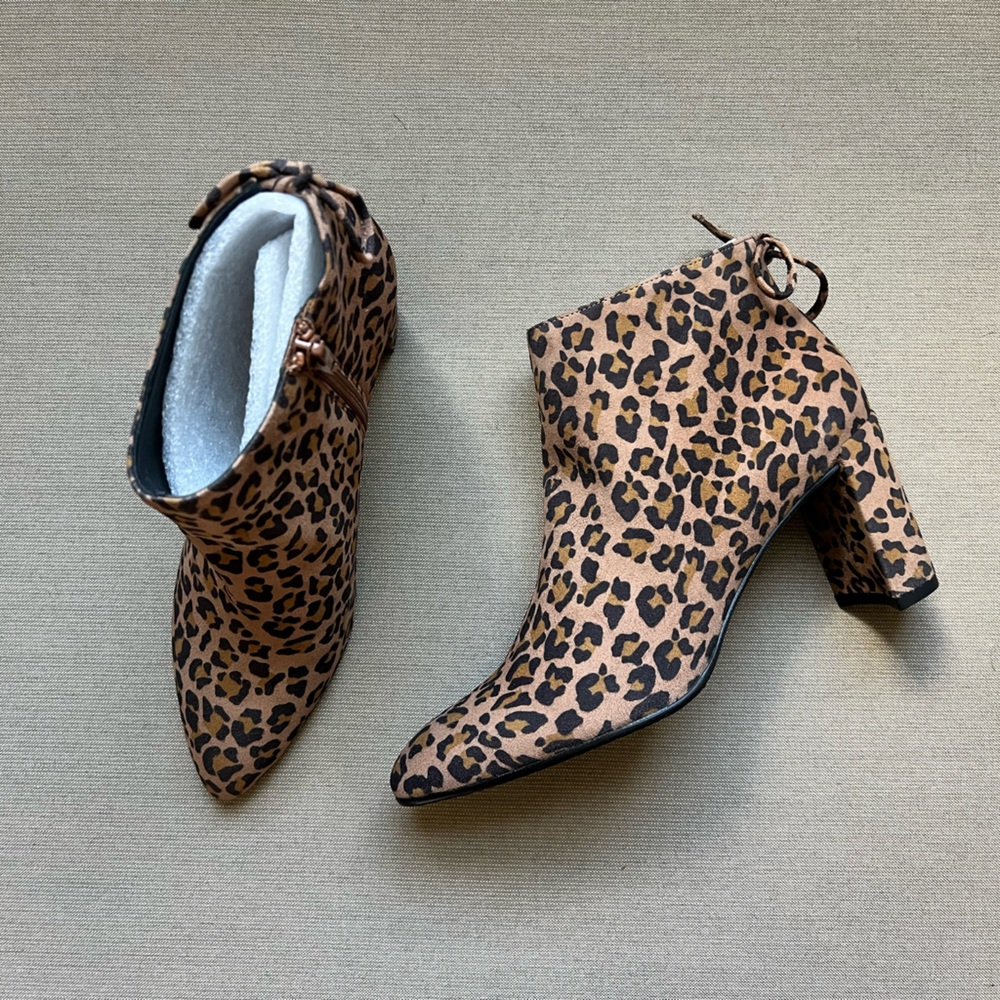 Stuart Weitzman Lofty Camel Cheetah Suede Bootie 36.5 NIB